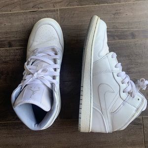 Air Jordan 1 (mid rise) (women’s size 8) in white